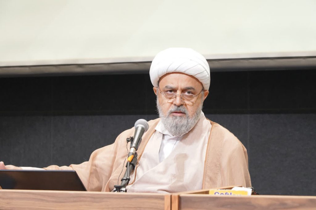 واقعه غدیر یک نمایش هدایت‌گر است که نباید به ابزار تفرقه تبدیل شود